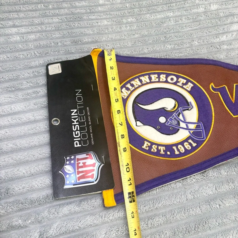 NFL Pigskin Collection Genuine Wool Blend‎ Decor Minnesota Vikings Flag